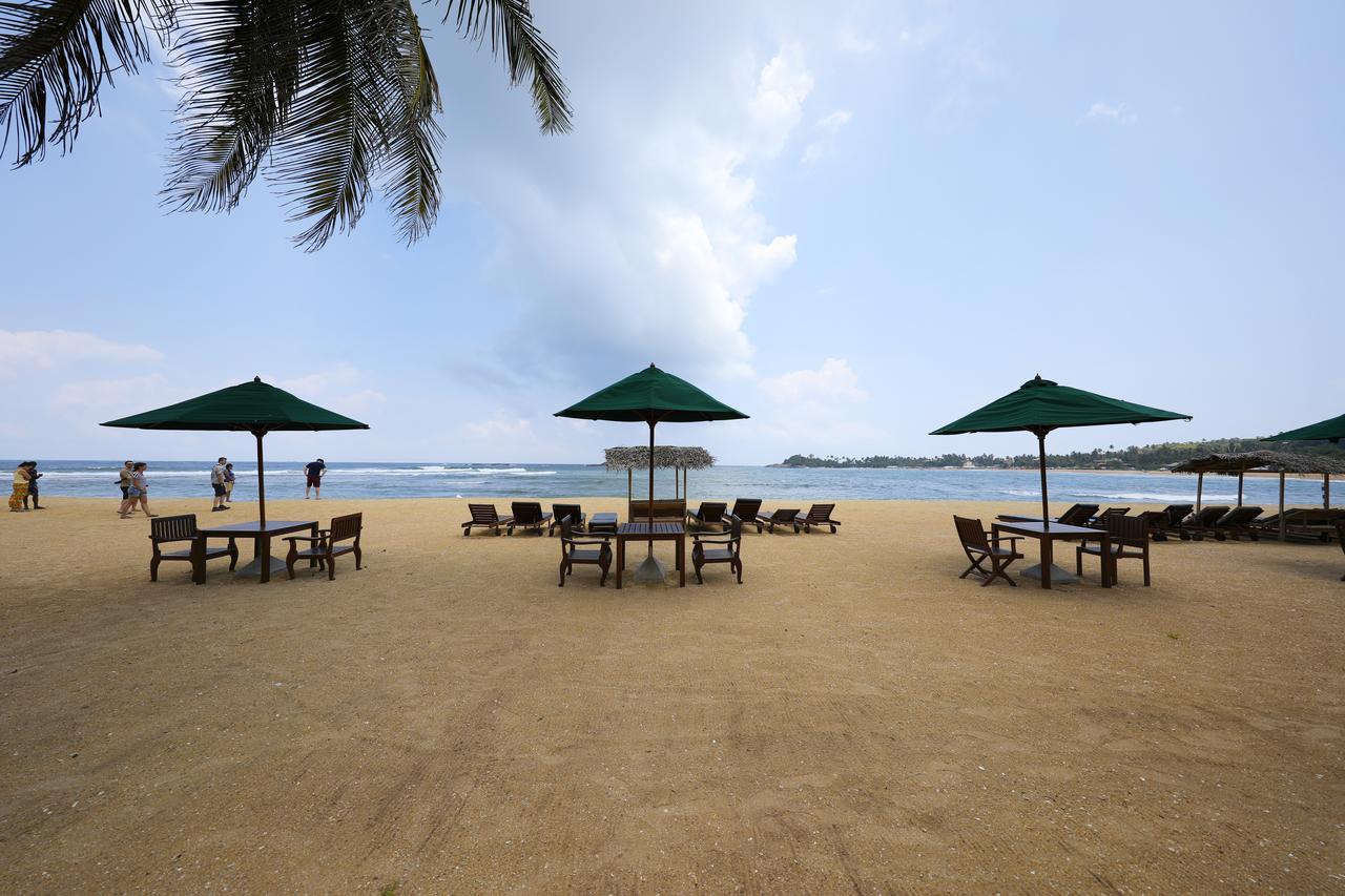 Joe'S Resort Unawatuna Esterno foto
