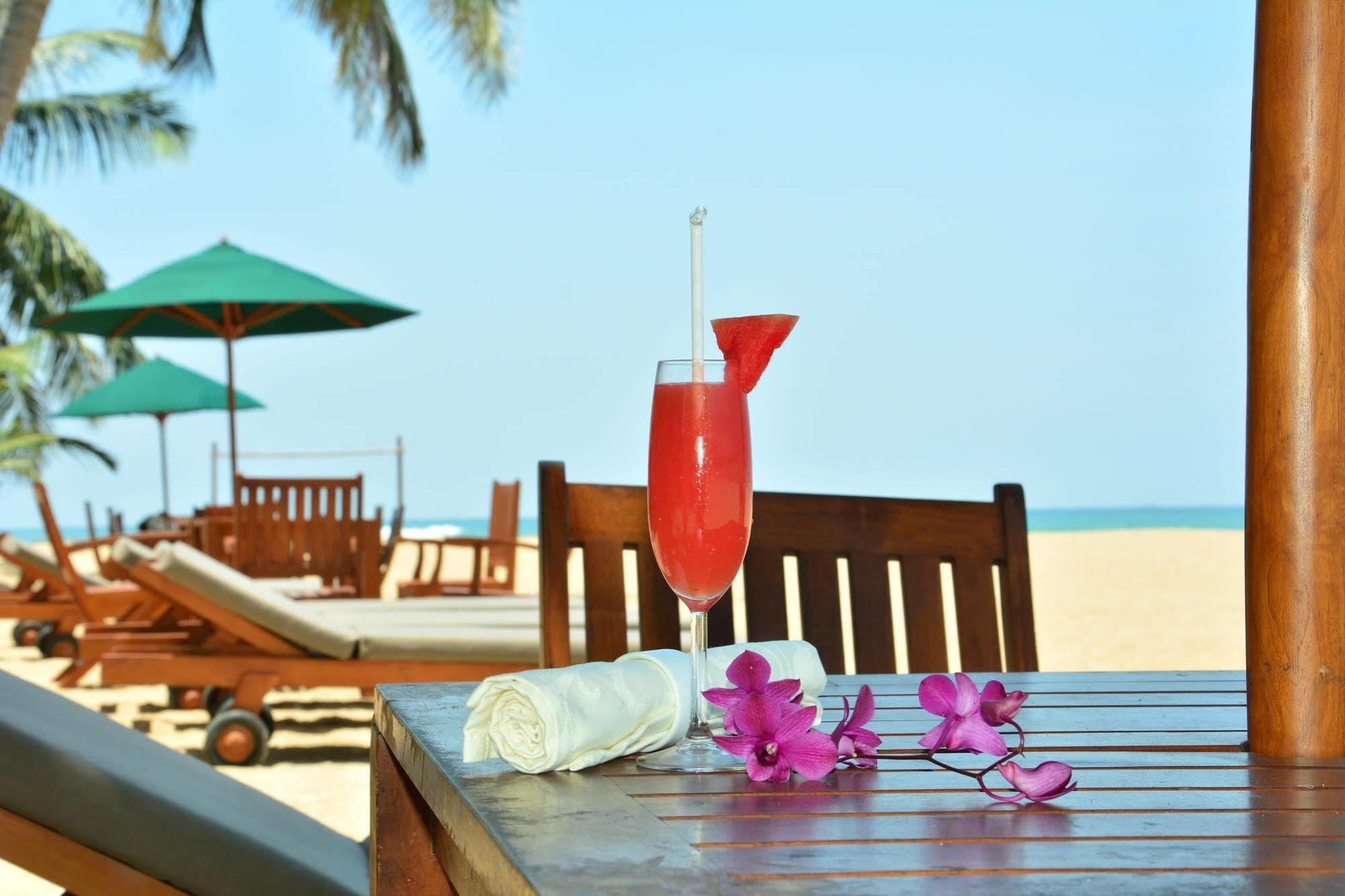 Joe'S Resort Unawatuna Esterno foto