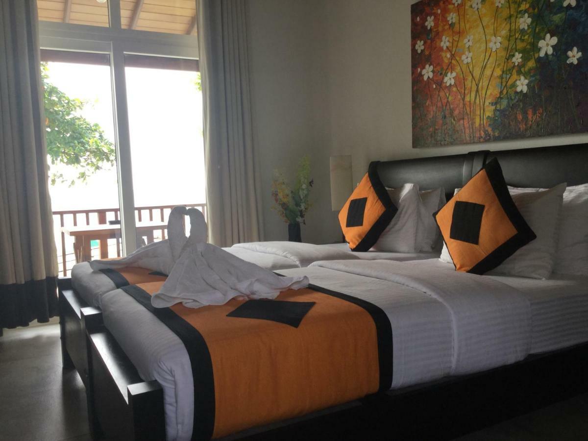 Joe'S Resort Unawatuna Esterno foto